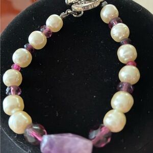 Carolee Pearl and Amethyst Bracelet